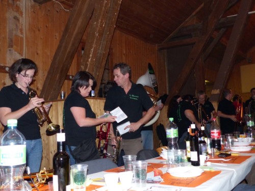 Soirée raclette à la Jeunesse d'Orzens en 2013